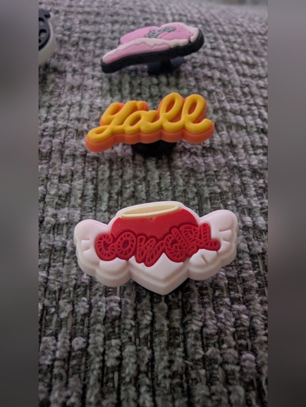 Cowgirl Boot & Y'all Croc Charms - Pink, Yellow, Red, Black 6 Western Charms - Picture 4 of 6